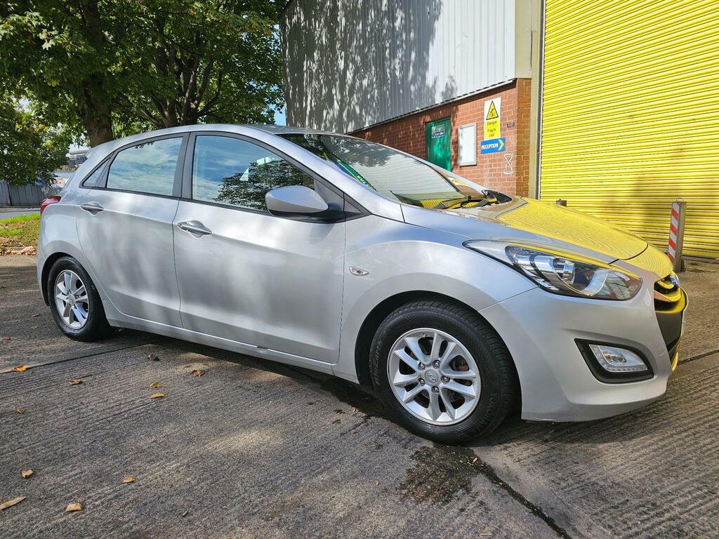 Hyundai I30 1.6 Crdi Active Euro 5 Silver