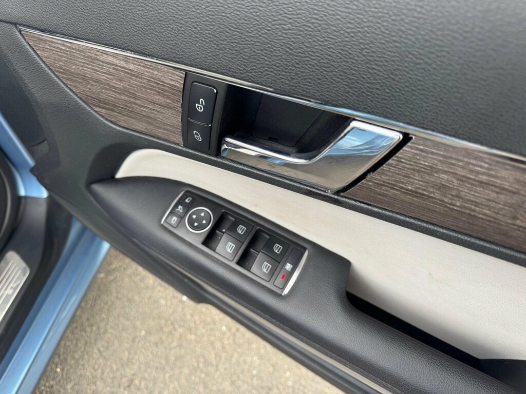 Mercedes-Benz E Class E250 Cdi Blue Efficiency Avantgarde Tip N Silver #24