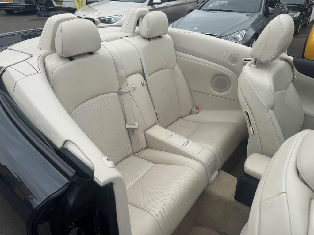 Lexus IS 250 Se-i Black #30