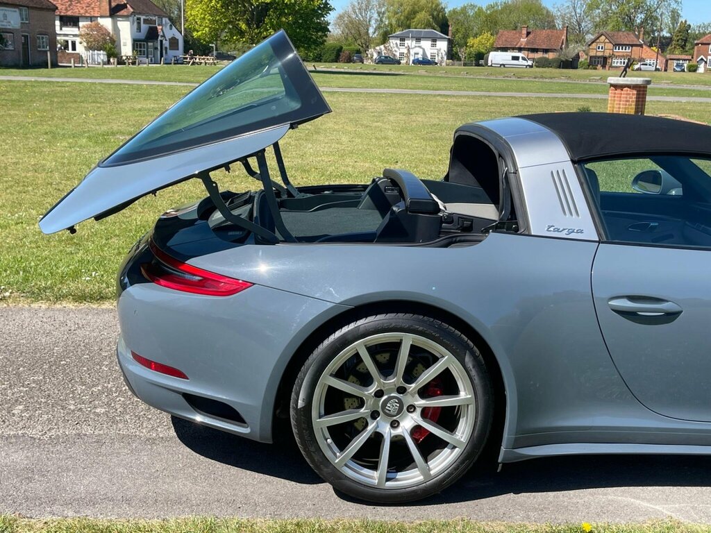Porsche 911 S Pdk Black #33