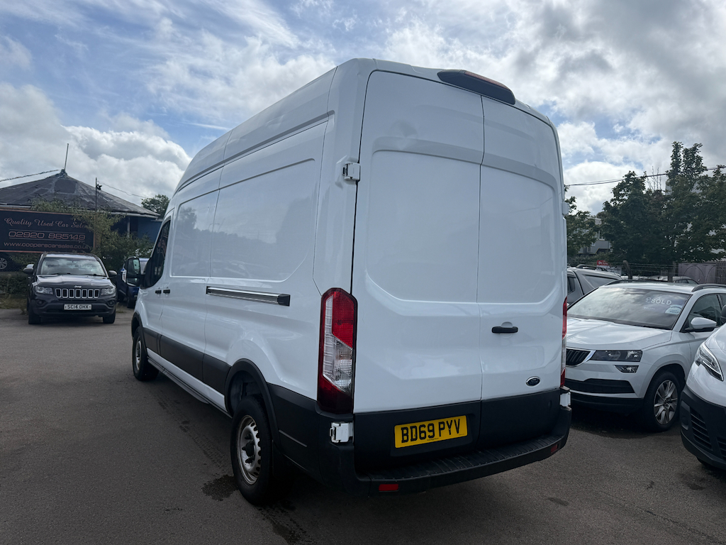 Ford Transit Custom Custom 2.0 280 Limited Pv Ecoblue 129 Bhp Black #4