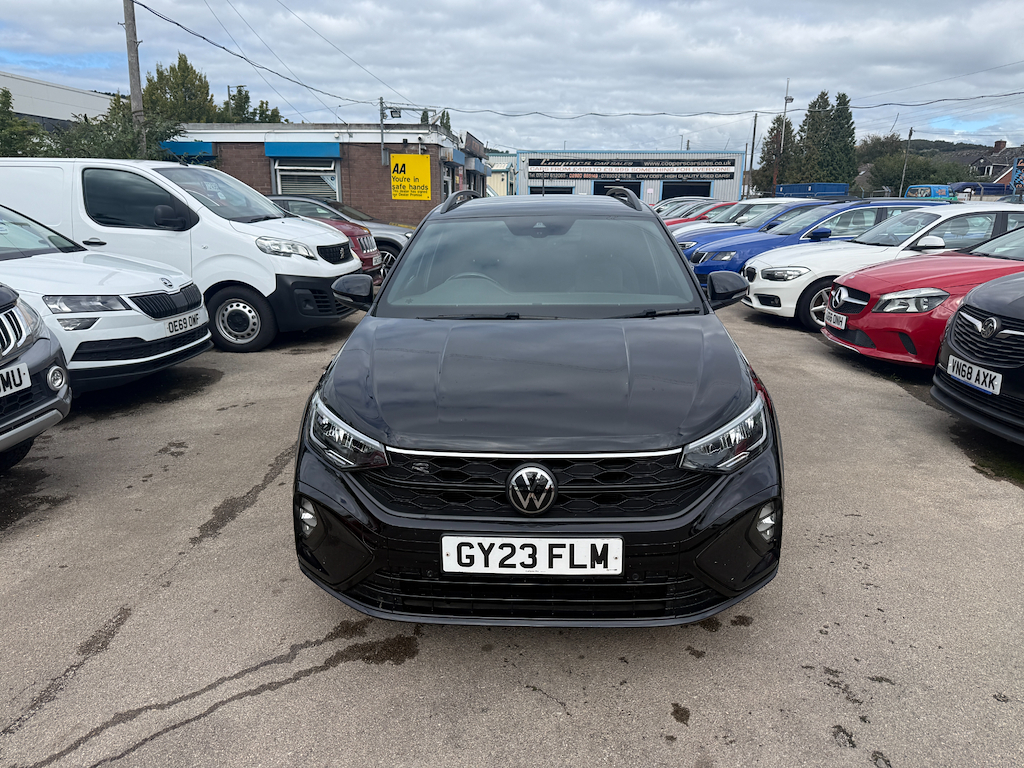 Volkswagen Taigo R-line Tsi Black #2