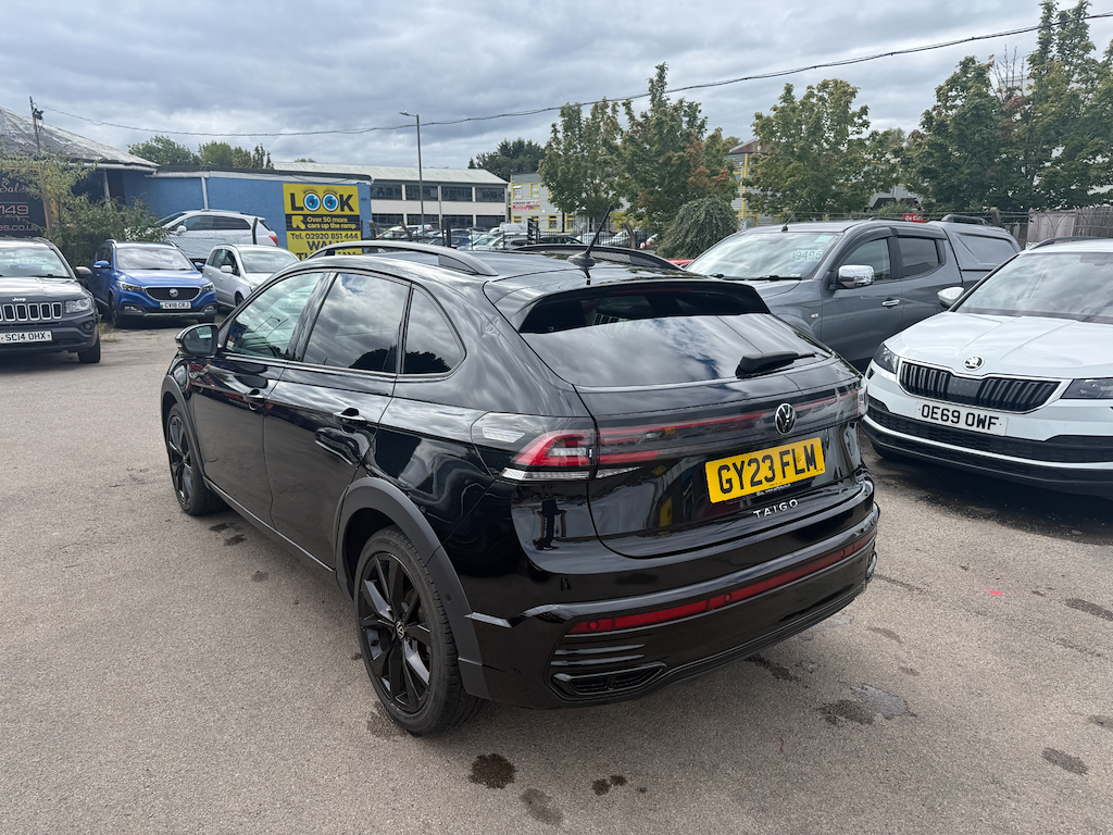 Volkswagen Taigo R-line Tsi Black #4
