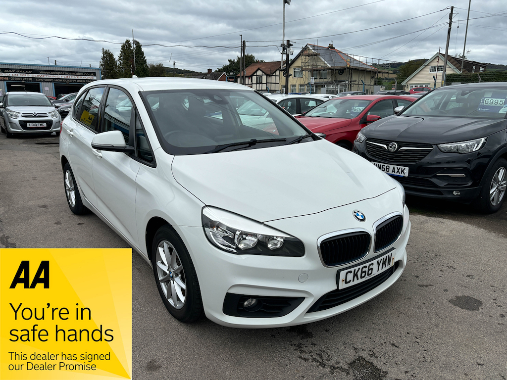 BMW 2 Series Active Tourer Se Active Tourer White