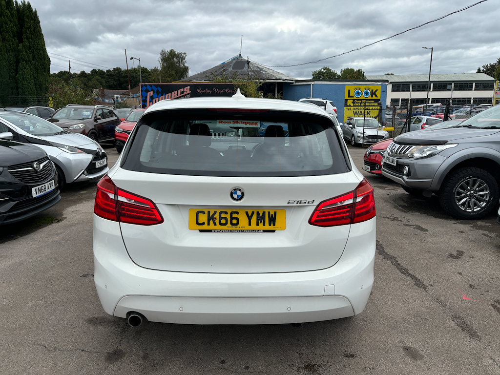 BMW 2 Series Active Tourer Se Active Tourer White #5
