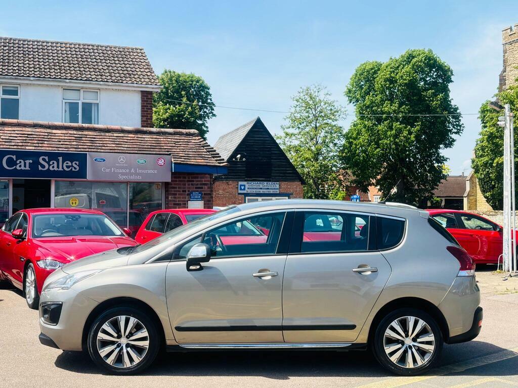 Peugeot 3008 Hdi Active Black #7