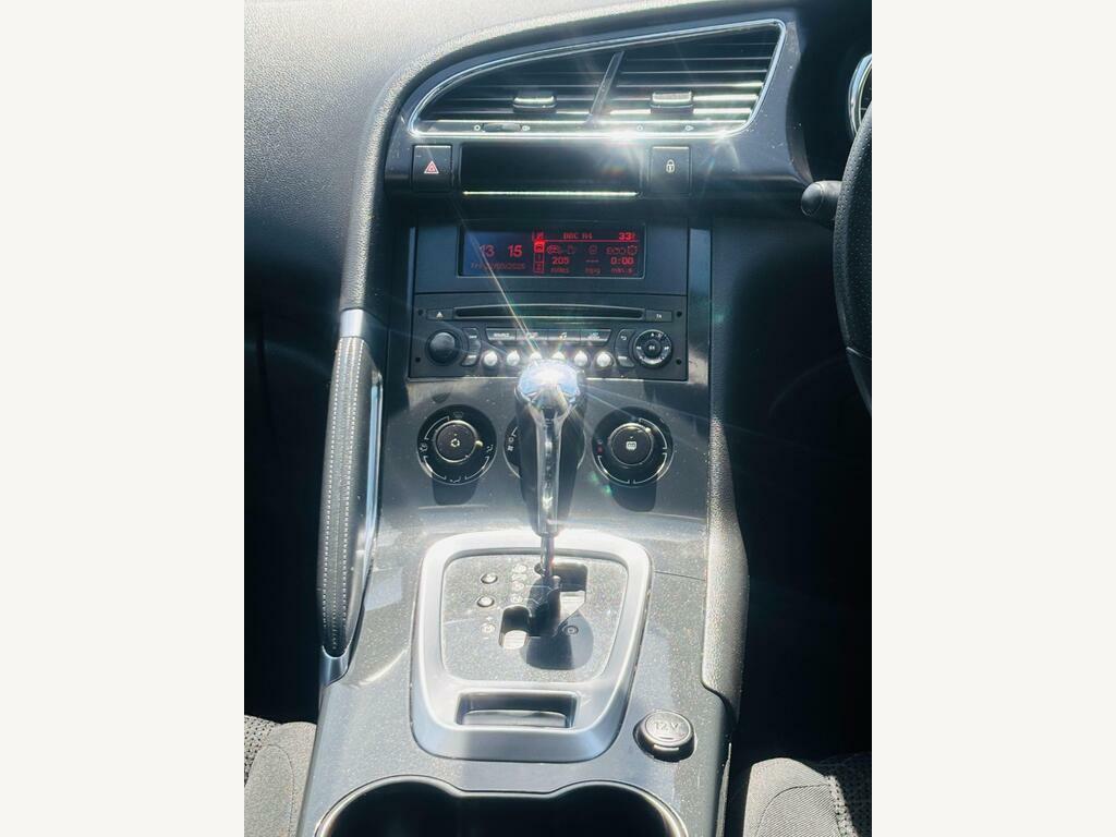 Peugeot 3008 Hdi Active Black #11
