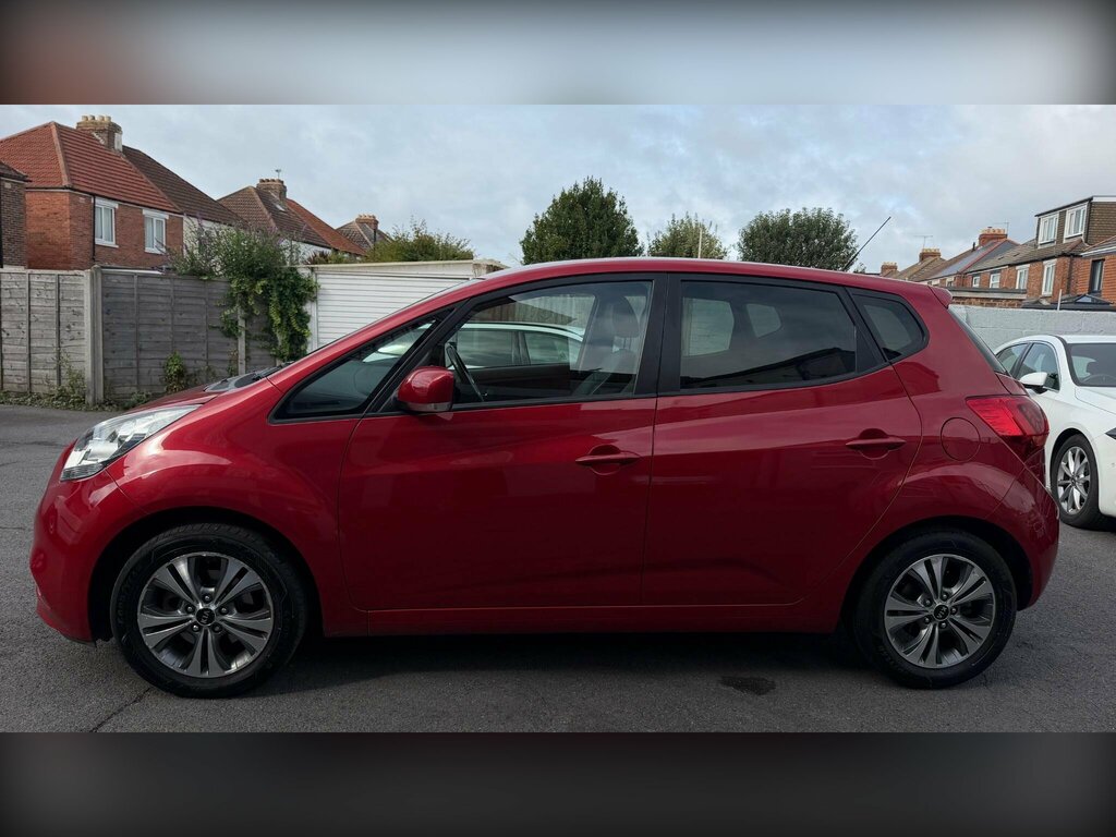 Kia Venga 1.6 3 Euro 6 Red #2