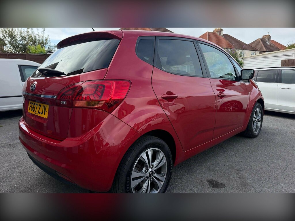 Kia Venga 1.6 3 Euro 6 Red #3