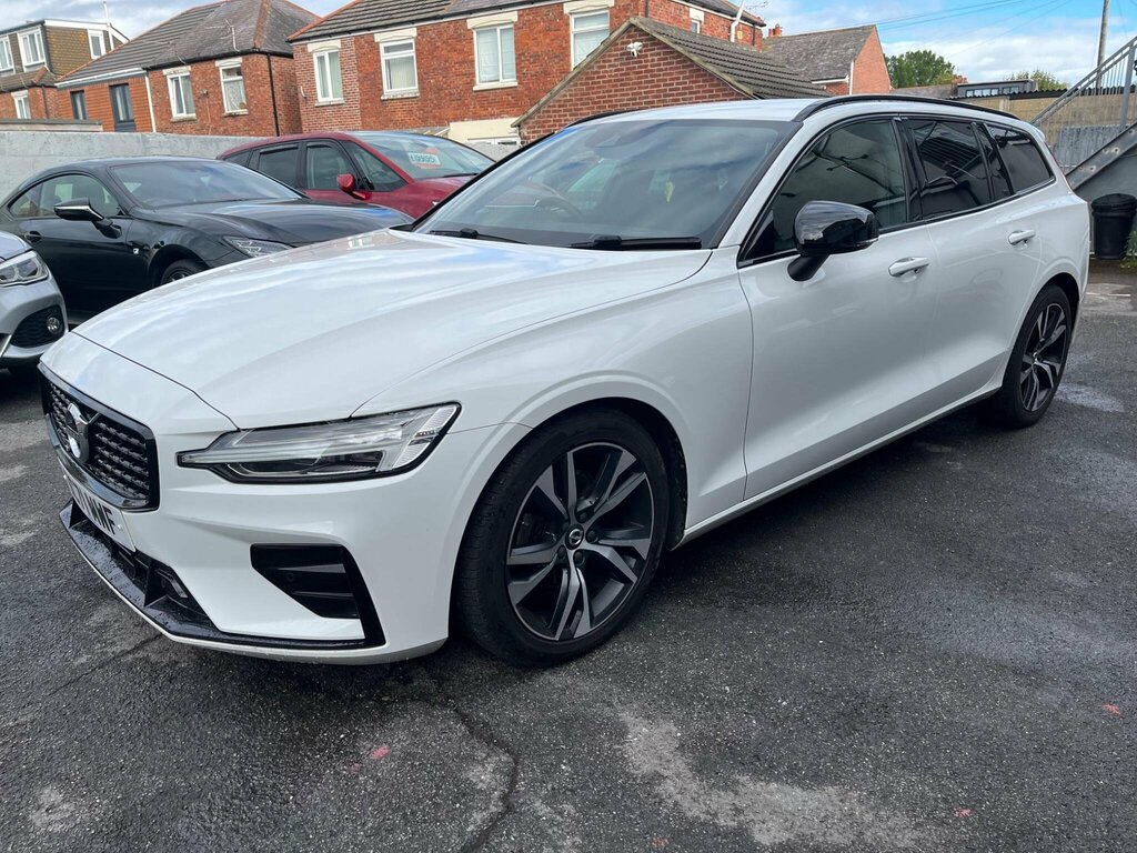 Volvo V60 2.0 B3 Mhev R-design Euro 6 Ss White #3