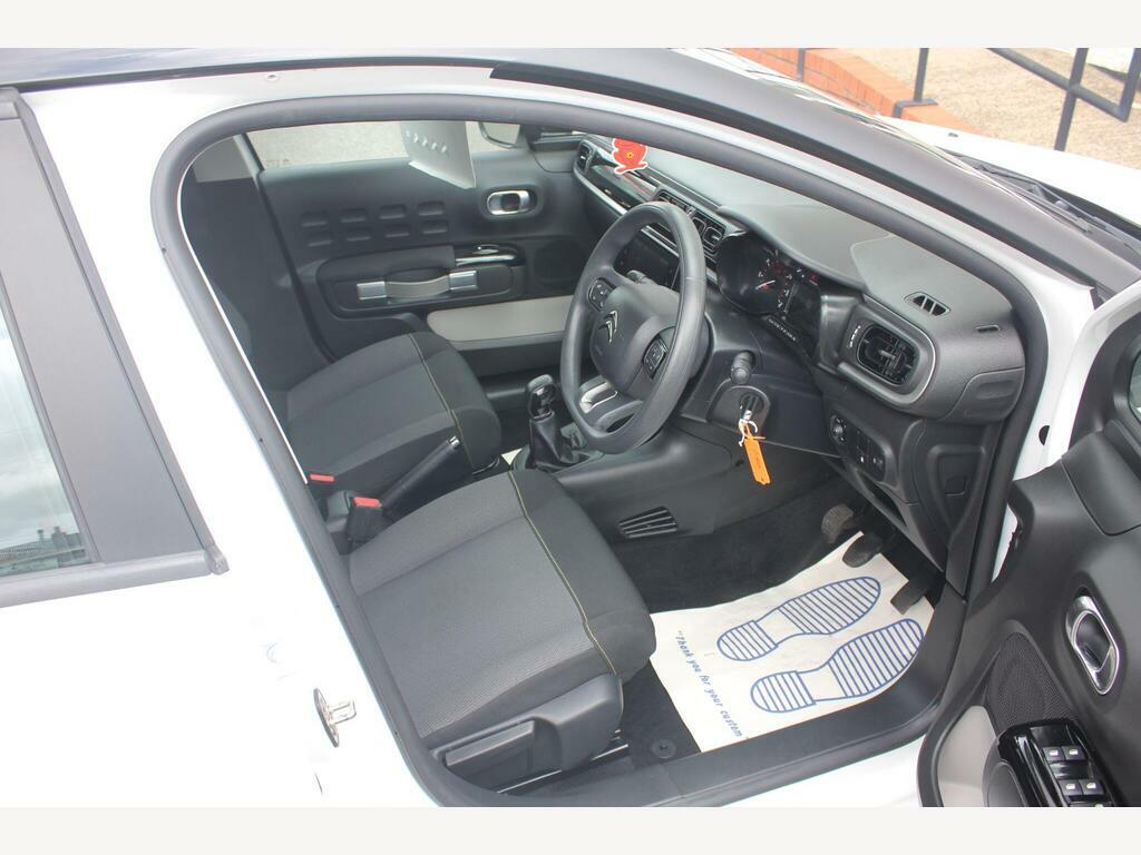 Citroen C3 1.2 Puretech Shine Plus White #9
