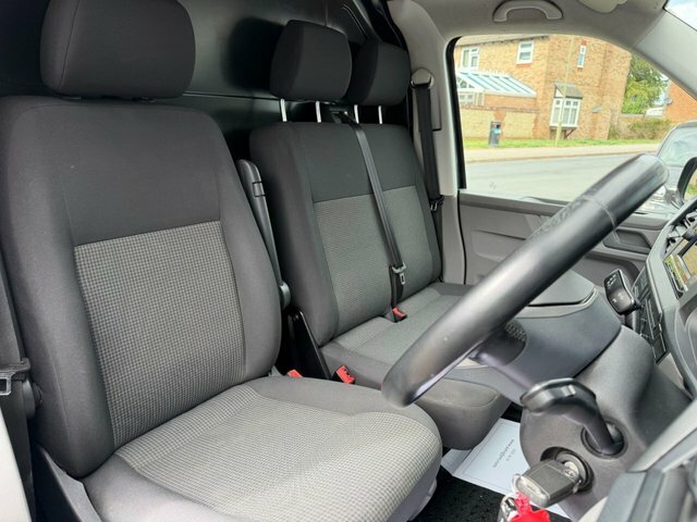 Volkswagen Transporter T30 Tdi Pv Highline Black #12