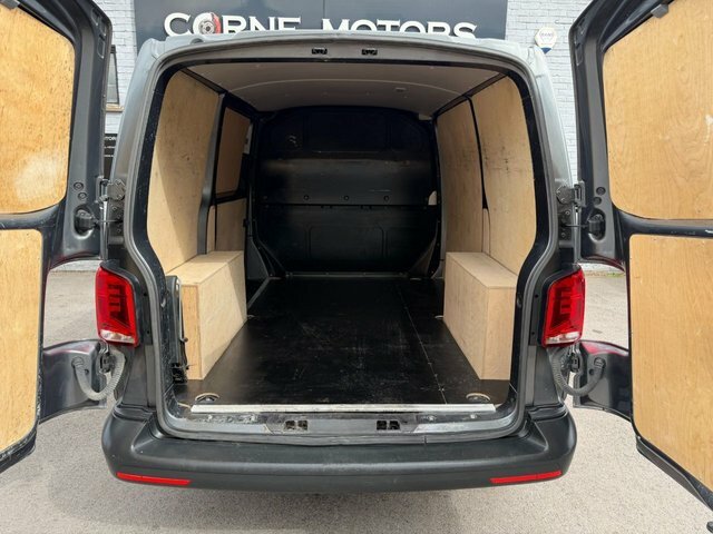 Volkswagen Transporter T30 Tdi Pv Highline Black #14