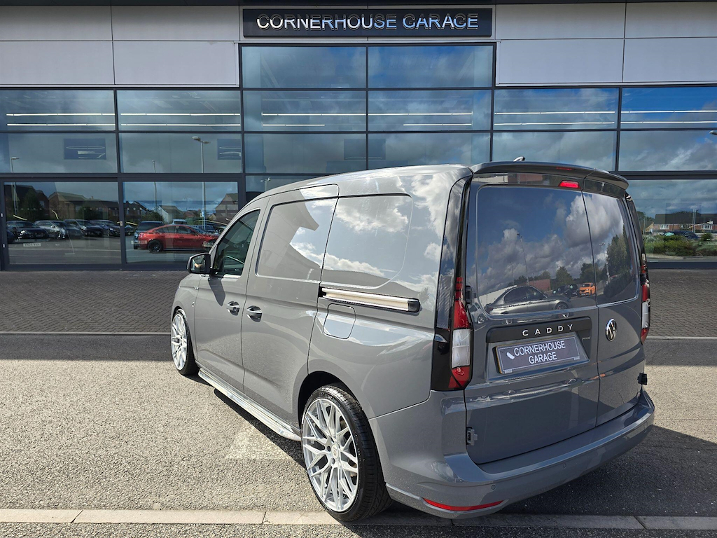 Volkswagen Caddy 2.0Tdi 122Psc20 Cargo Commerce Pro Dsg Pv Red #12