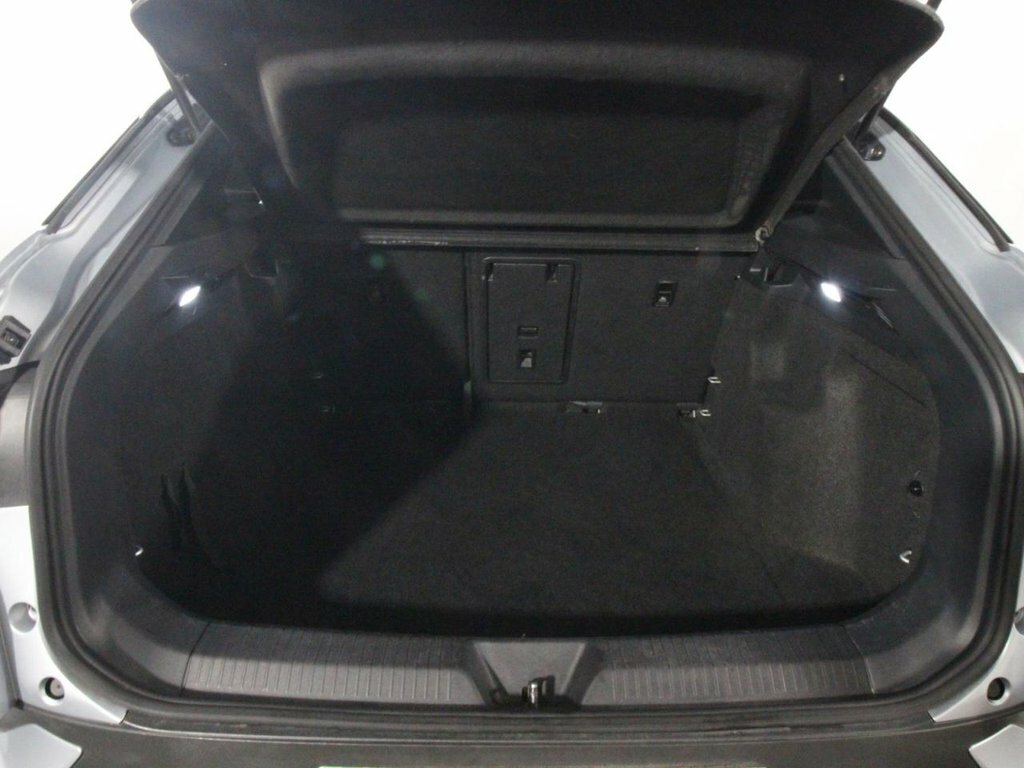 Volkswagen ID.4 Life Black #35