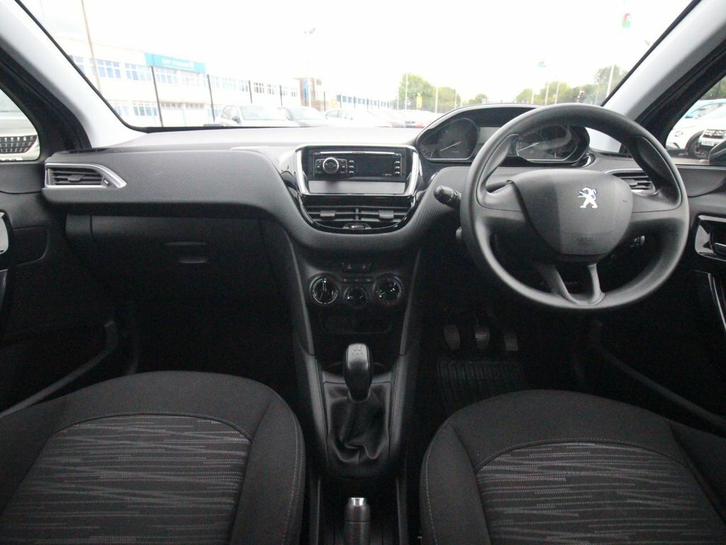 Peugeot 208 1.2 Puretech Active Premium -Plus Grey #29