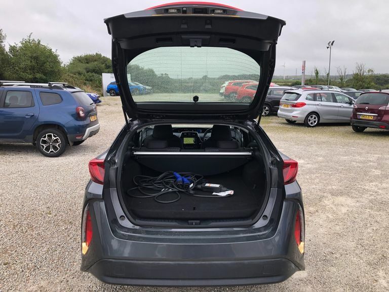 Toyota Prius+ Excel Cvt Blue #8