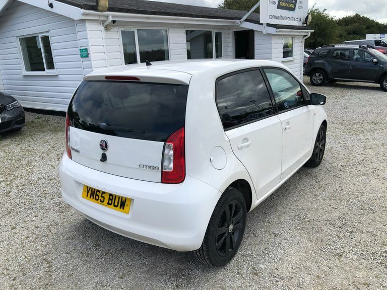 Skoda Citigo 1.0 Mpi Black Edition White #3