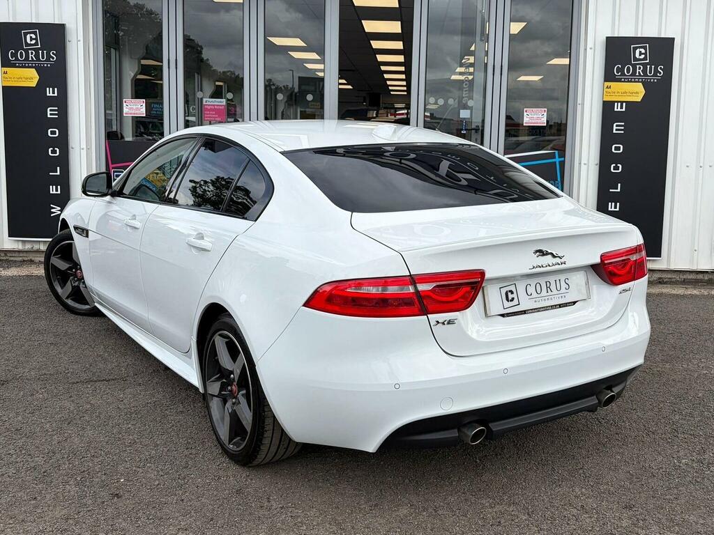 Jaguar XE Xe R-dynamic S Black #9