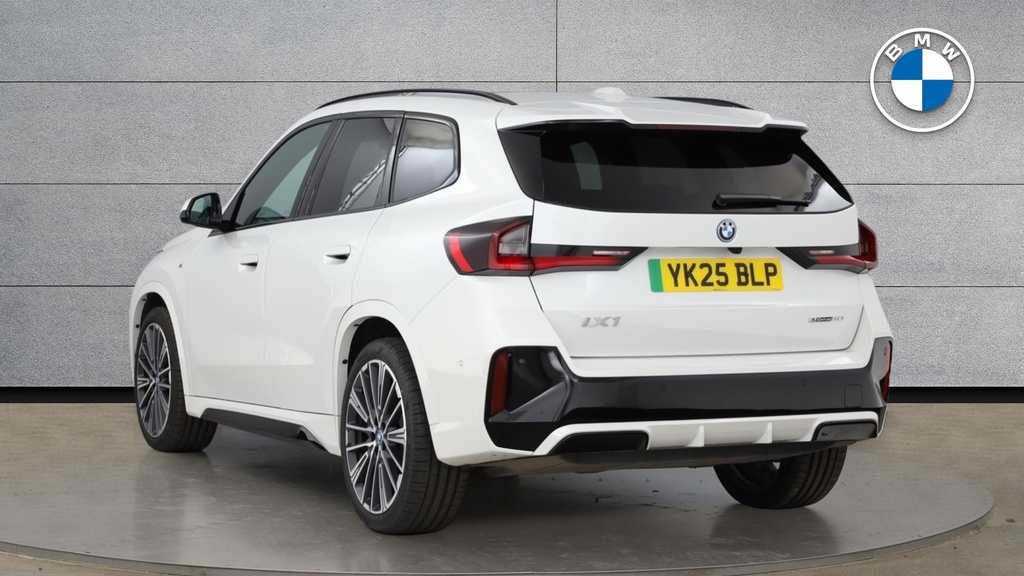 BMW iX1 Ix1 Edrive20 M Sport YK25BLP #2
