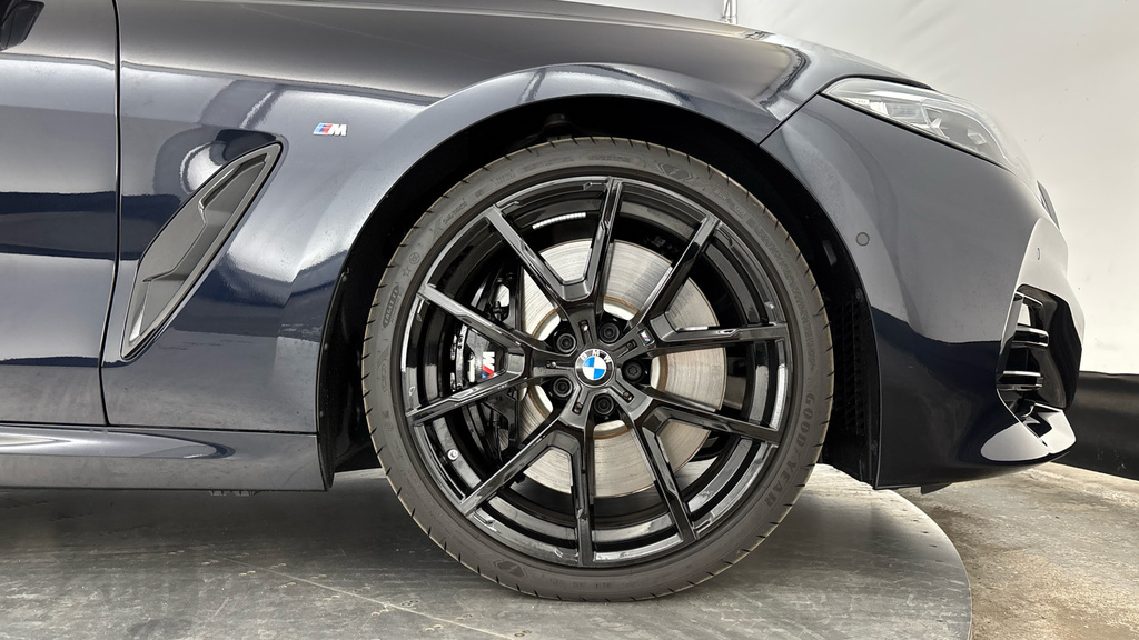 BMW 8 Series M Sport Grey #14