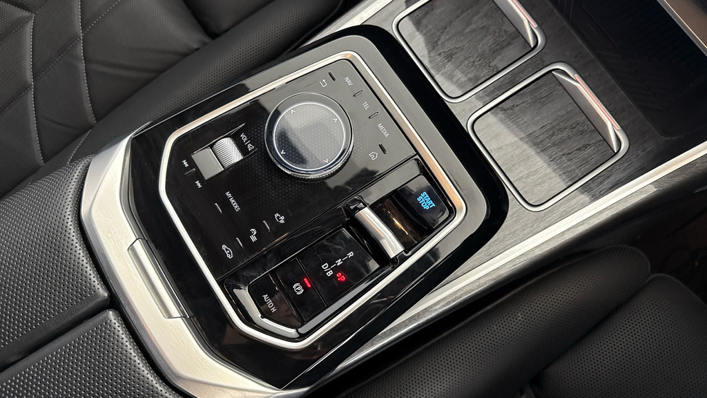 BMW i7 I7 Edrive50 Excellence Black #10