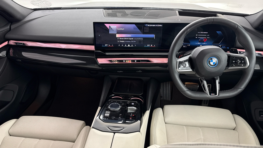 BMW 5 Series 530E M Sport Touring #4