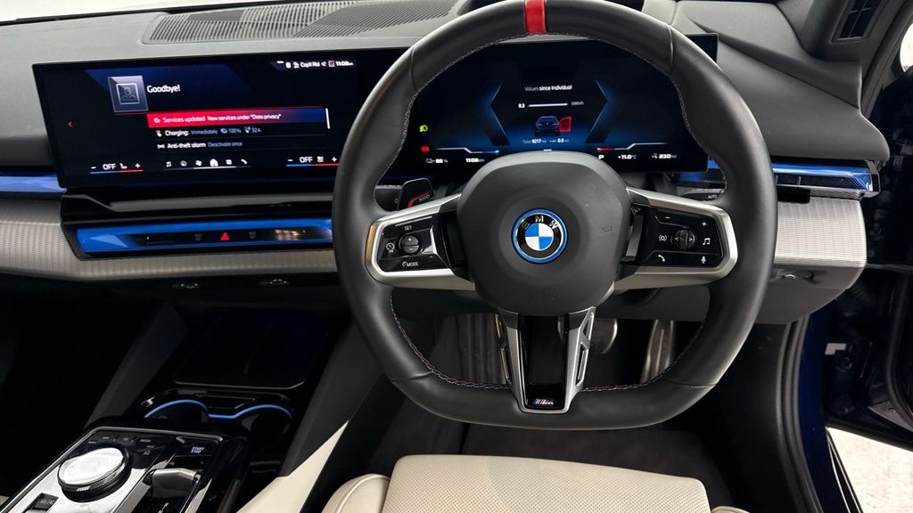 BMW i5 I5 M60 Xdrive Touring #5