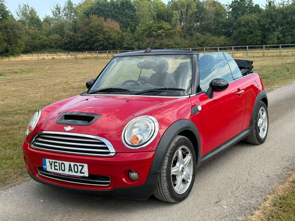 Mini Convertible 1.6 One Red #2