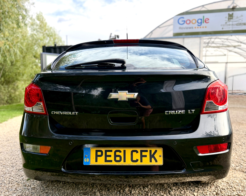 Chevrolet Cruze Hatchback 1.6 Grey #9