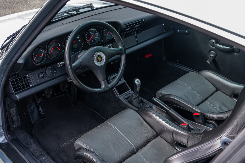 Porsche 911 993 Turbo Red #40
