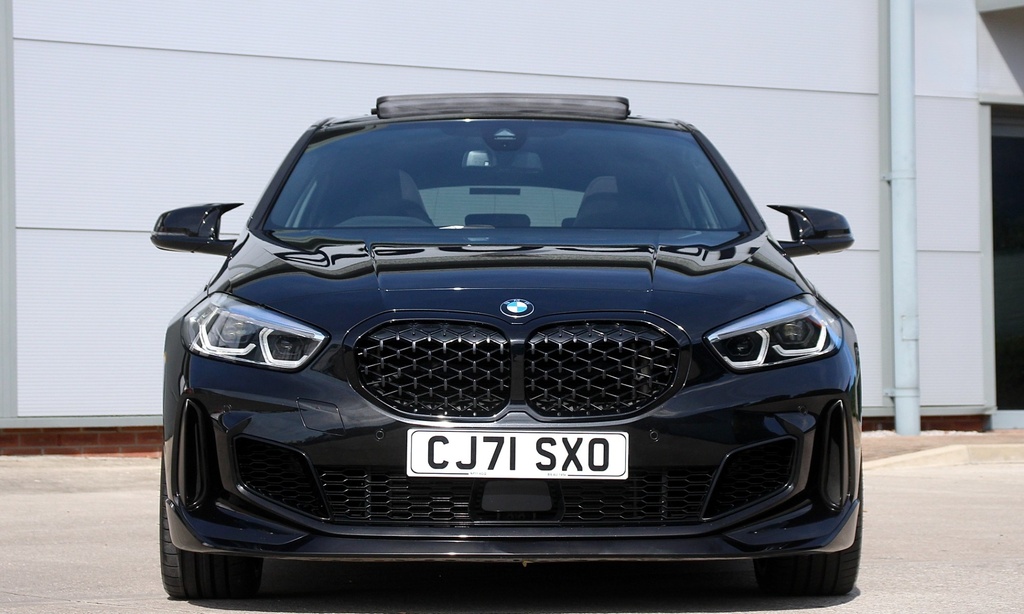 BMW 1 Series Automatic Black #4