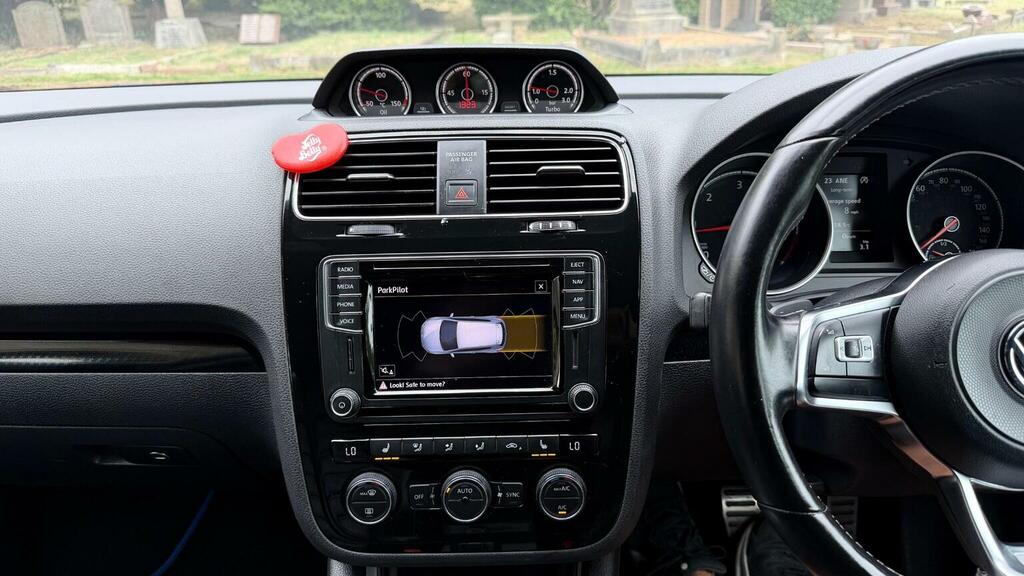 Volkswagen Scirocco Scirocco R-line Bluemotion Technology Tdi White #24