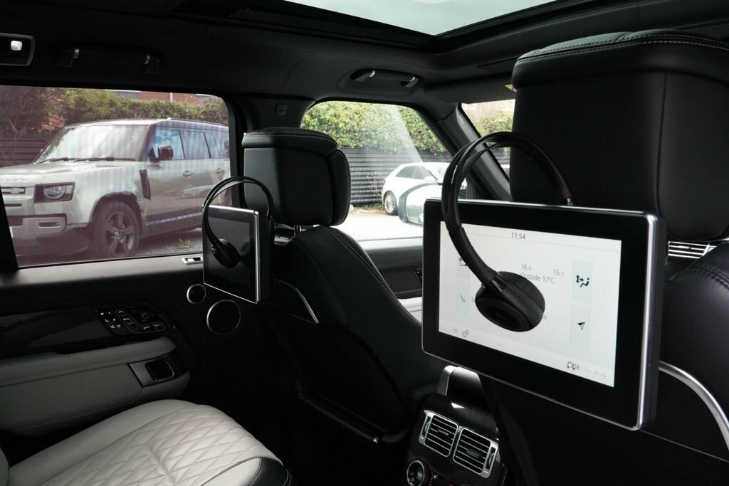 Land Rover Range Rover 3.0 D350 2020 White #68