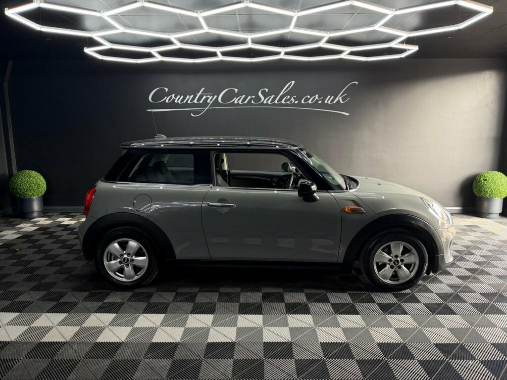 Mini Hatch 1.5 Cooper Hatchback Euro 6 Ss Grey