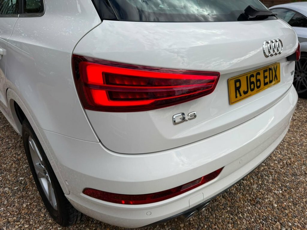 Audi Q3 35 Tfsi S Line S Tronic White #24