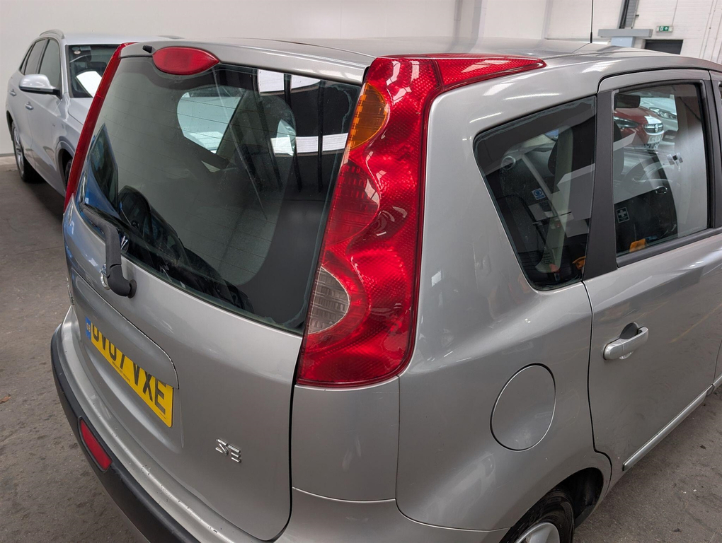 Nissan Note 1.4 16V Se Silver #6