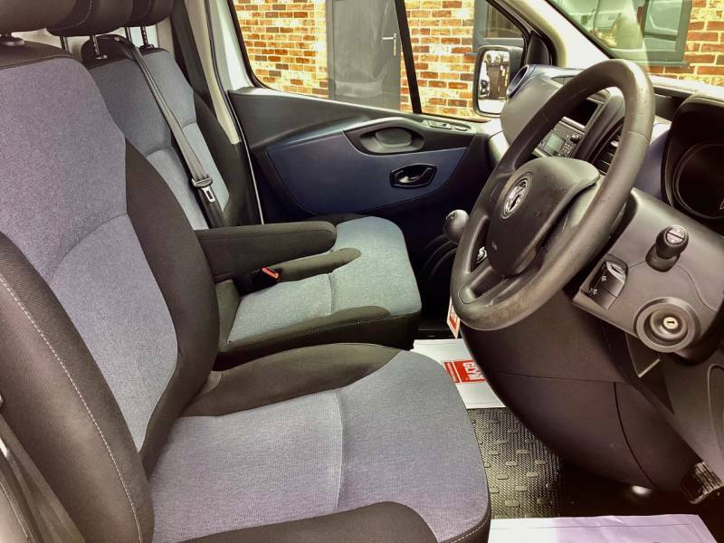 Vauxhall Vivaro 2900 1.6Cdti 95Ps H1 Van White #6