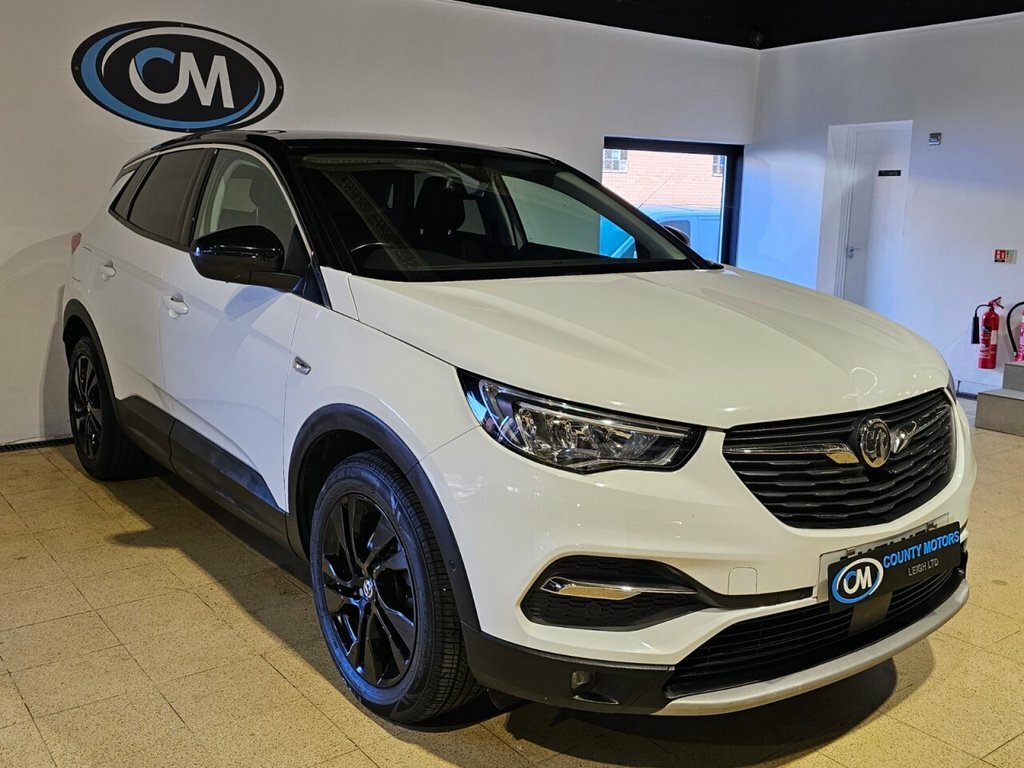 Vauxhall Grandland X 1.5L Sri Nav White