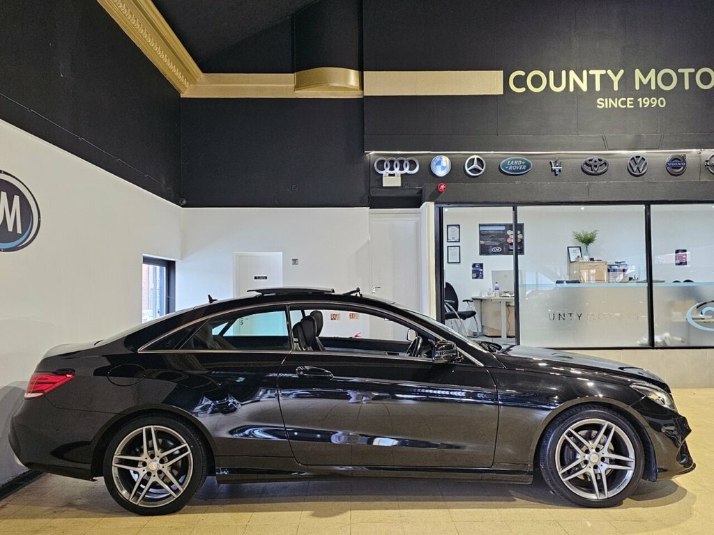 Mercedes-Benz E Class E220 Cdi Amg Sport 7G-tronic Black #2