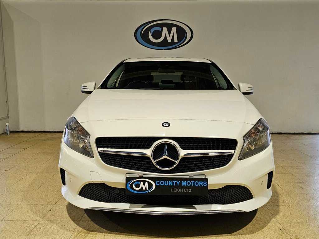 Mercedes-Benz A Class 1.6L Se White #3