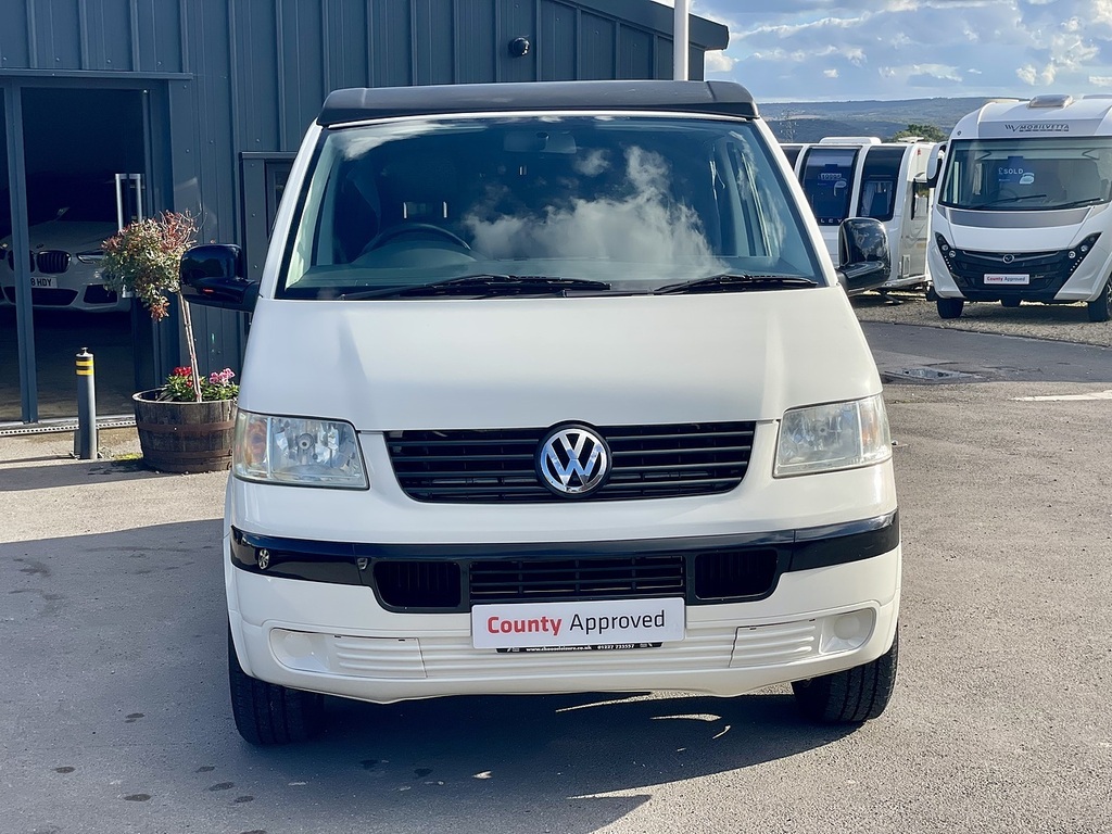 Volkswagen Transporter Tdi T28 White #4