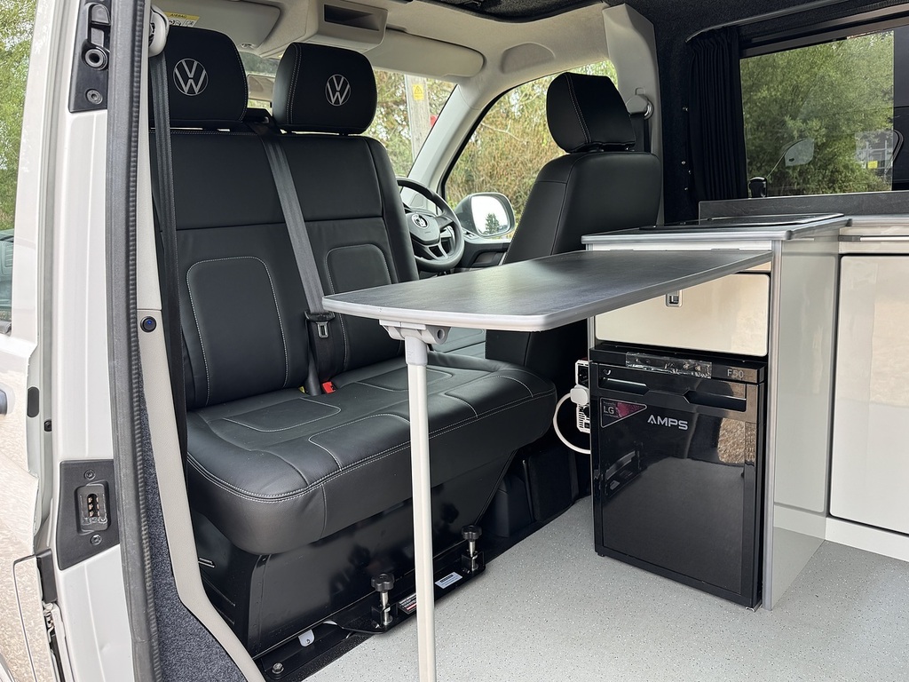 Volkswagen Transporter T6 T30 102 Swb White #2