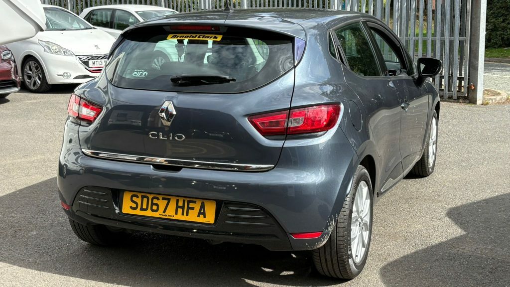 Renault Clio Dynamique Nav Grey