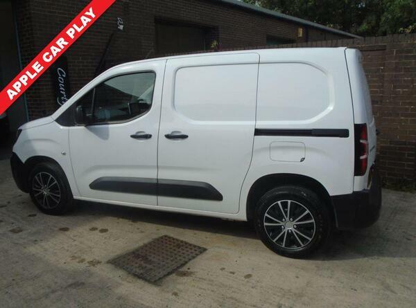 Peugeot Partner 1.5 Bluehdi 1000 Professional Standard Panel Van 5 #3