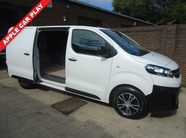 Vauxhall Vivaro 2.0 L1h1 3100 Elite Ss 175 Bhp Grey #3