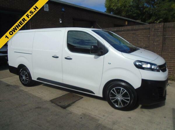 Vauxhall Vivaro 2.0 L1h1 3100 Elite Ss 175 Bhp Grey #2