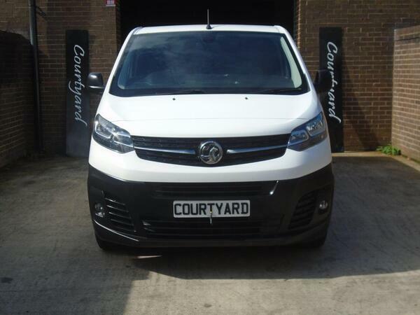 Vauxhall Vivaro 2.0 L1h1 3100 Elite Ss 175 Bhp Grey #6