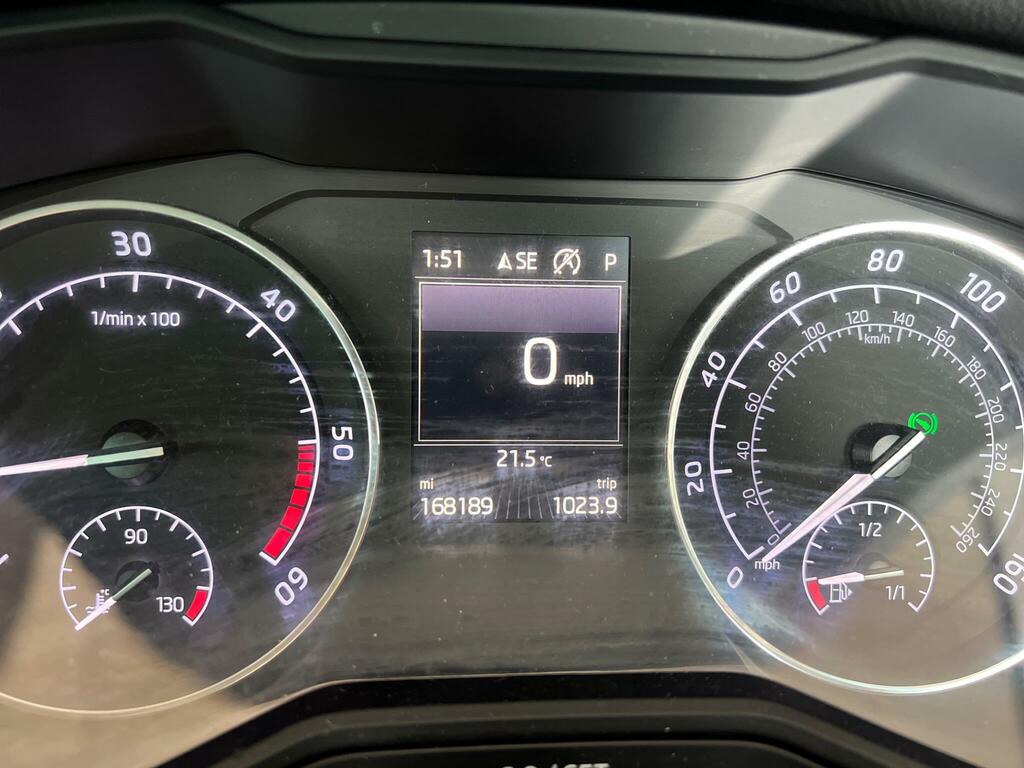 Skoda Superb Se L Executive Tdi Grey #8