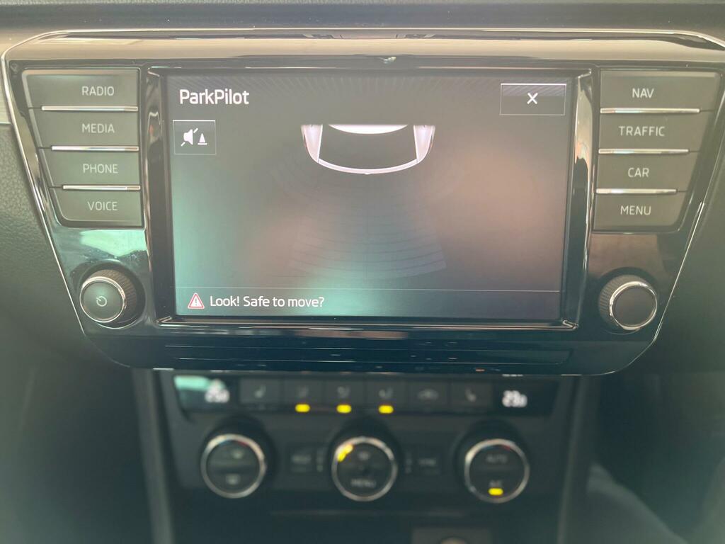 Skoda Superb Se L Executive Tdi Grey #10